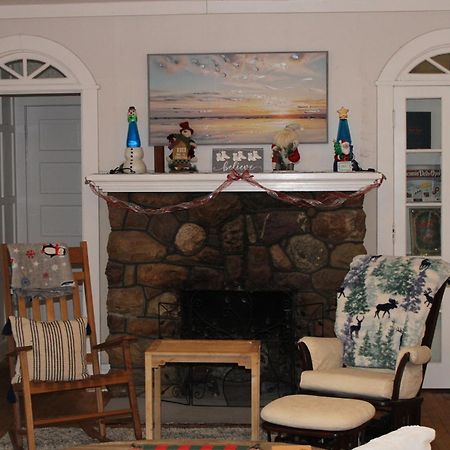 The Hillside B&B. Home W/ Breakfast Service! Wisconsin Dells Esterno foto