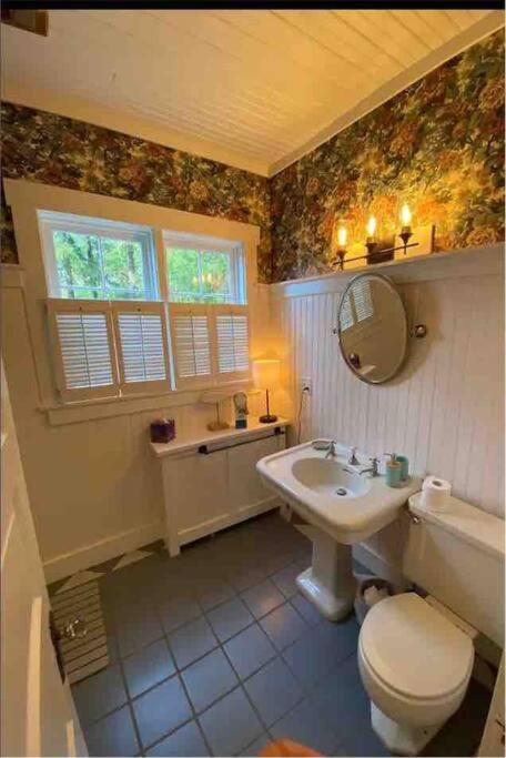The Hillside B&B. Home W/ Breakfast Service! Wisconsin Dells Esterno foto