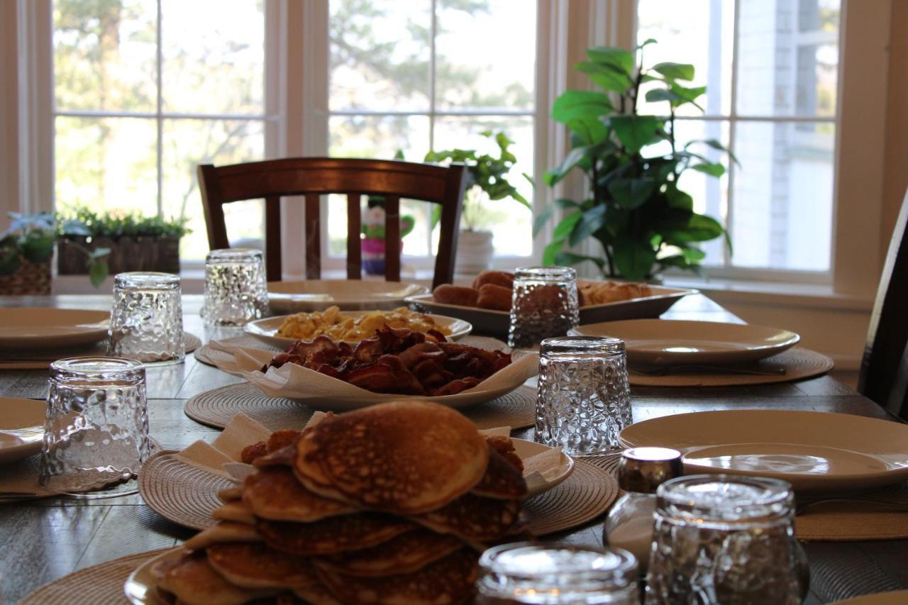 The Hillside B&B. Home W/ Breakfast Service! Wisconsin Dells Esterno foto