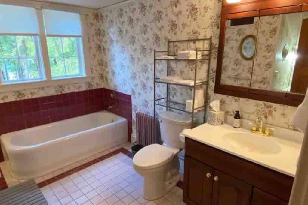 The Hillside B&B. Home W/ Breakfast Service! Wisconsin Dells Esterno foto