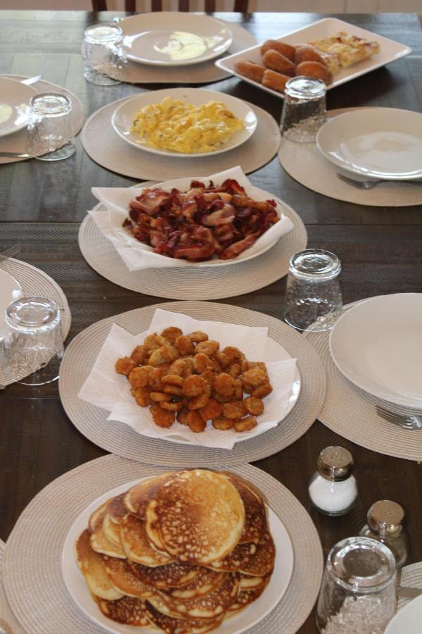 The Hillside B&B. Home W/ Breakfast Service! Wisconsin Dells Esterno foto